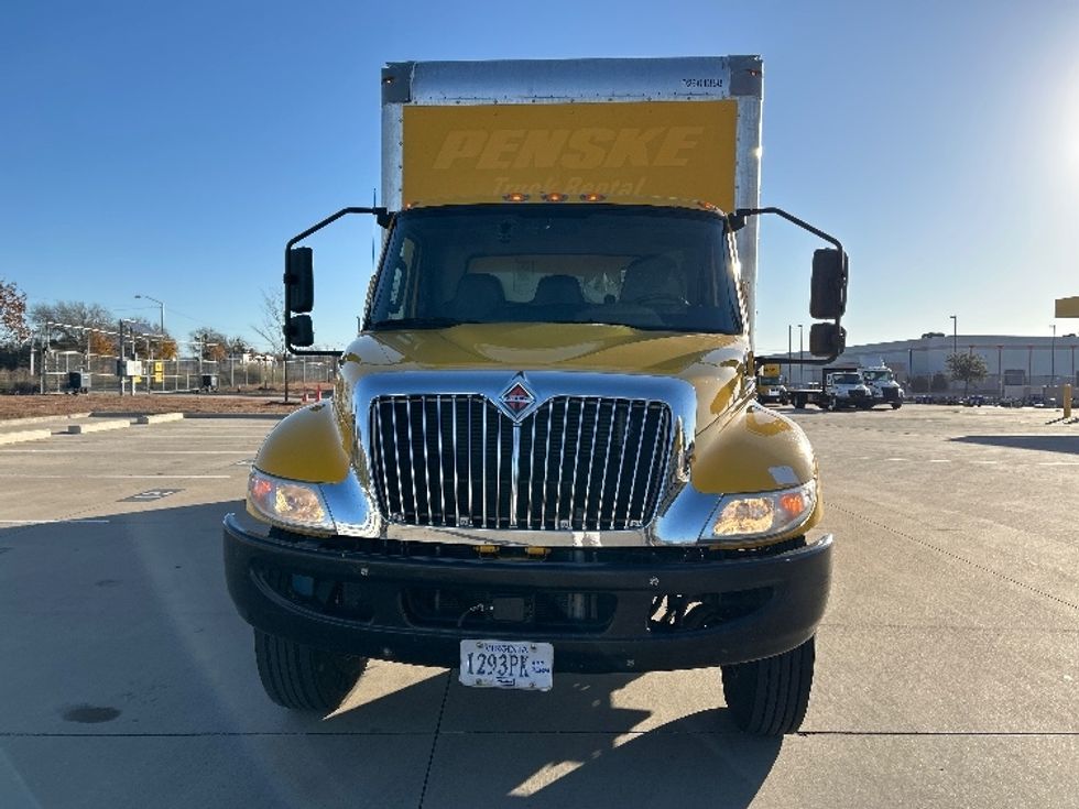 Medium Duty Box Truck-Light and Medium Duty Trucks-International-2021-MV607-Fort Worth-TX-224,052\n\t\tmiles-$ 37,250 - Image 2