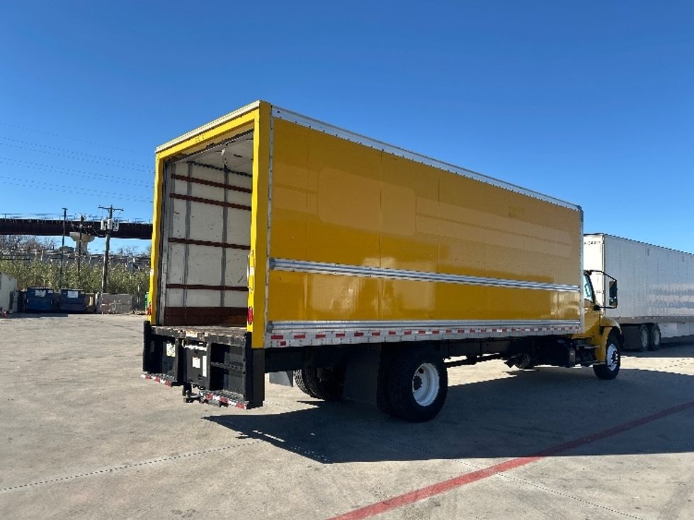 Medium Duty Box Truck-Light and Medium Duty Trucks-International-2021-MV607-Fort Worth-TX-226,334\n\t\tmiles-$ 38,500 - Image 13