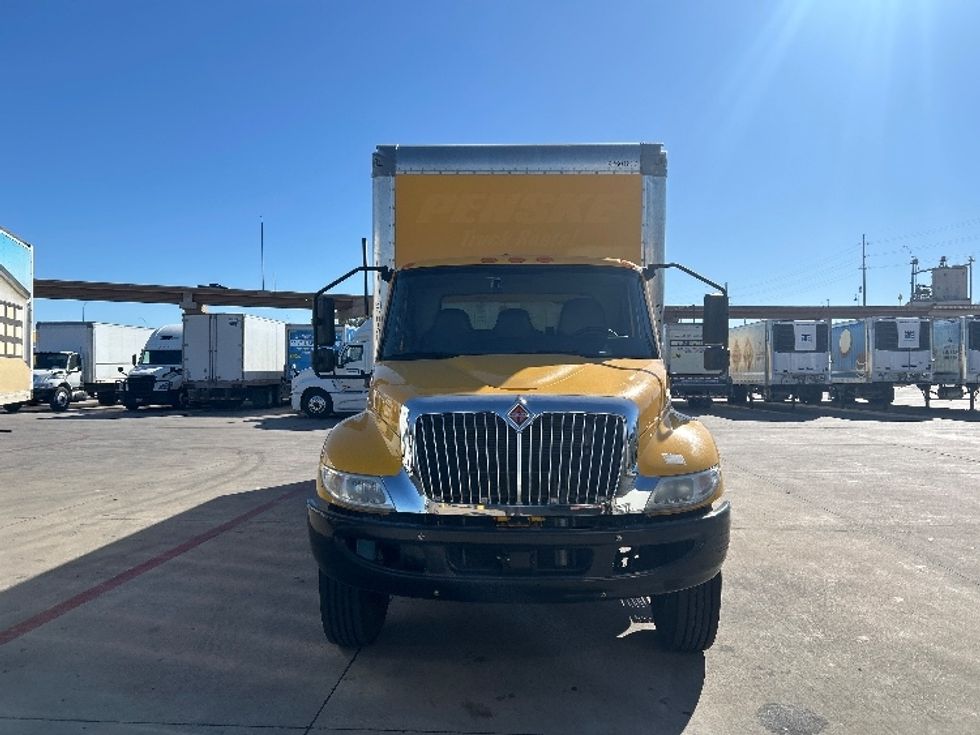 Medium Duty Box Truck-Light and Medium Duty Trucks-International-2021-MV607-Fort Worth-TX-226,334\n\t\tmiles-$ 38,500 - Image 2