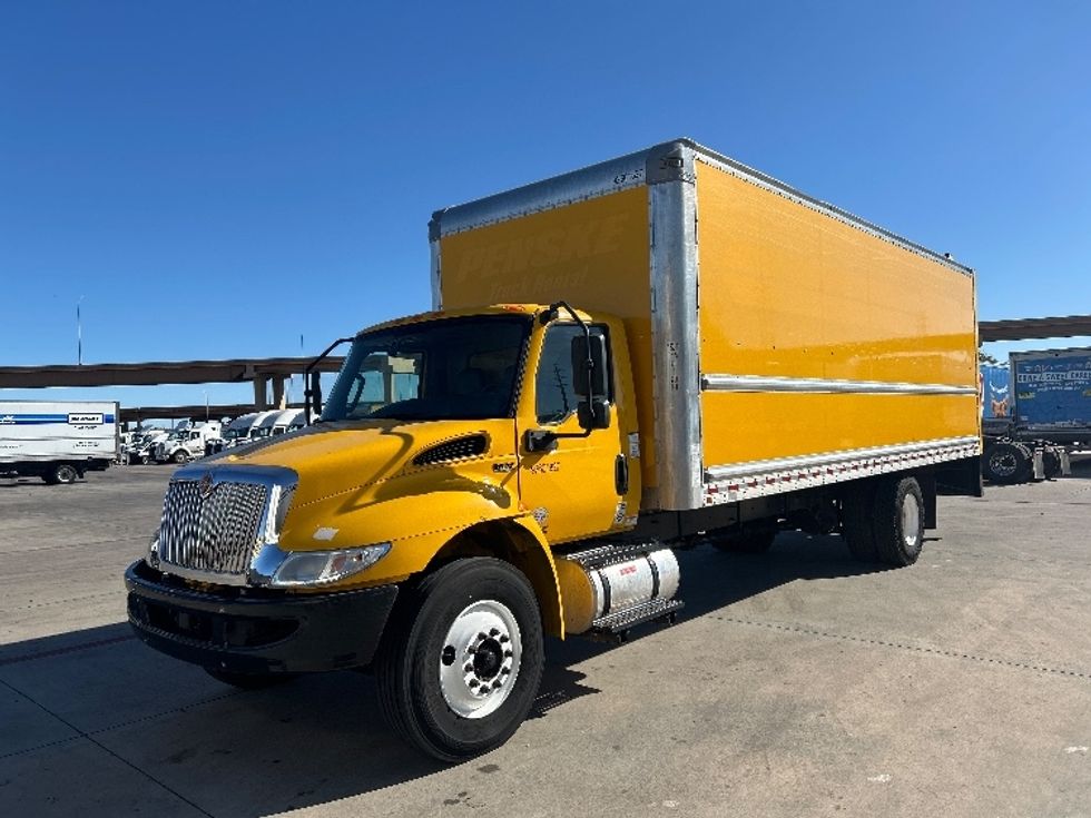 Medium Duty Box Truck-Light and Medium Duty Trucks-International-2021-MV607-Fort Worth-TX-226,334\n\t\tmiles-$ 38,500 - Image 3