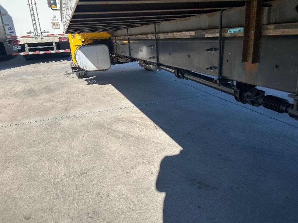Medium Duty Box Truck-Light and Medium Duty Trucks-International-2021-MV607-Fort Worth-TX-226,334\n\t\tmiles-$ 38,500 - Image 5