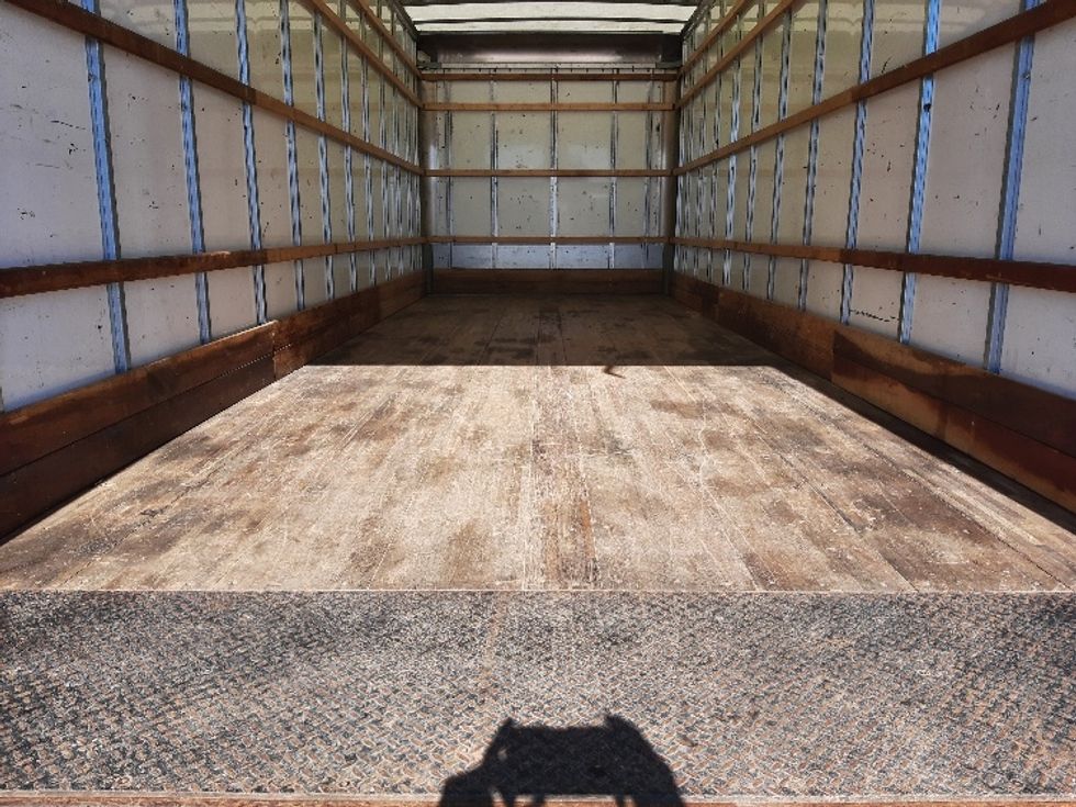 Medium Duty Box Truck-Light and Medium Duty Trucks-International-2021-MV607-Fort Worth-TX-231,004\n\t\tmiles-$ 37,750 - Image 10