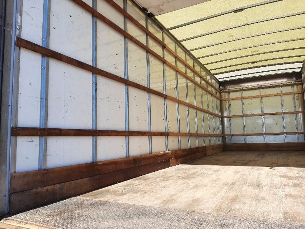 Medium Duty Box Truck-Light and Medium Duty Trucks-International-2021-MV607-Fort Worth-TX-231,004\n\t\tmiles-$ 37,750 - Image 11