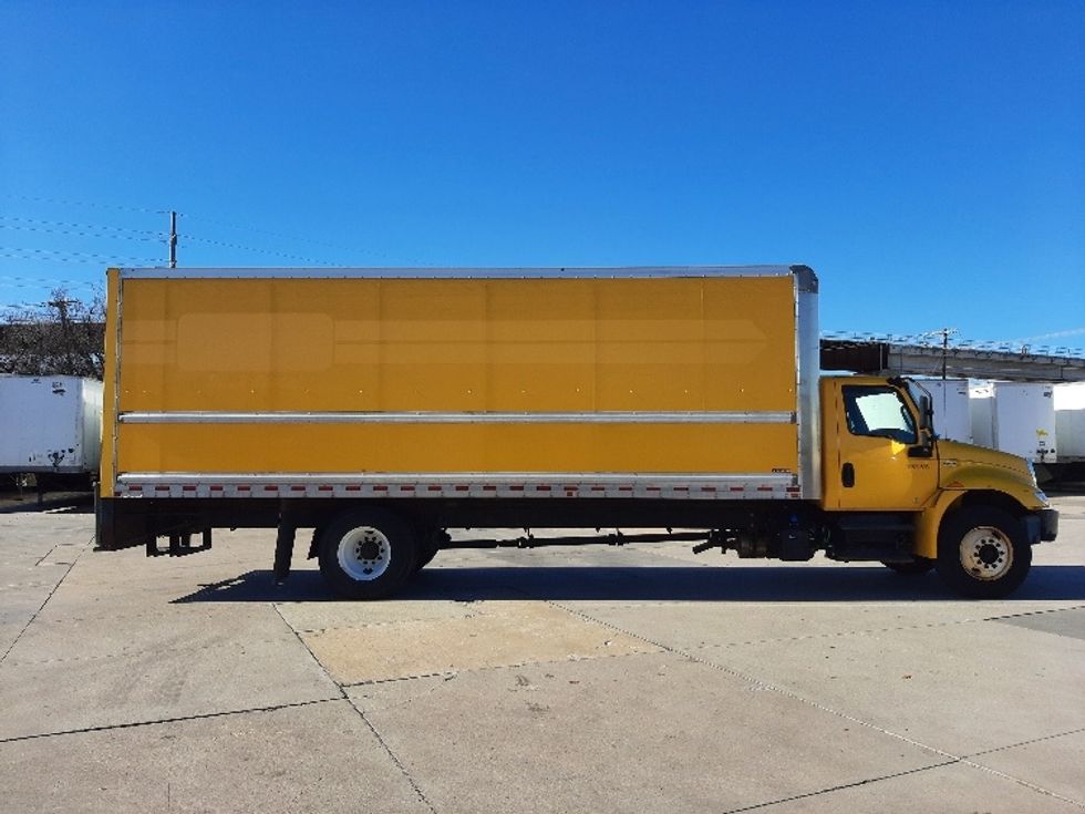 Medium Duty Box Truck-Light and Medium Duty Trucks-International-2021-MV607-Fort Worth-TX-231,004\n\t\tmiles-$ 37,750 - Image 14
