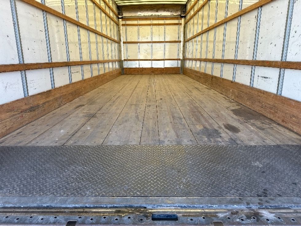 Medium Duty Box Truck-Light and Medium Duty Trucks-International-2021-MV607-Fort Worth-TX-252,084\n\t\tmiles-$ 31,750 - Image 10