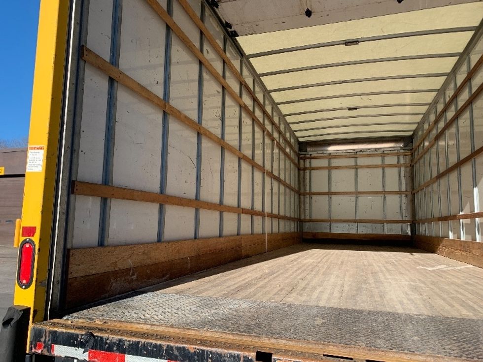 Medium Duty Box Truck-Light and Medium Duty Trucks-International-2021-MV607-Franklin-MA-209,302\n\t\tmiles-$ 35,250 - Image 11