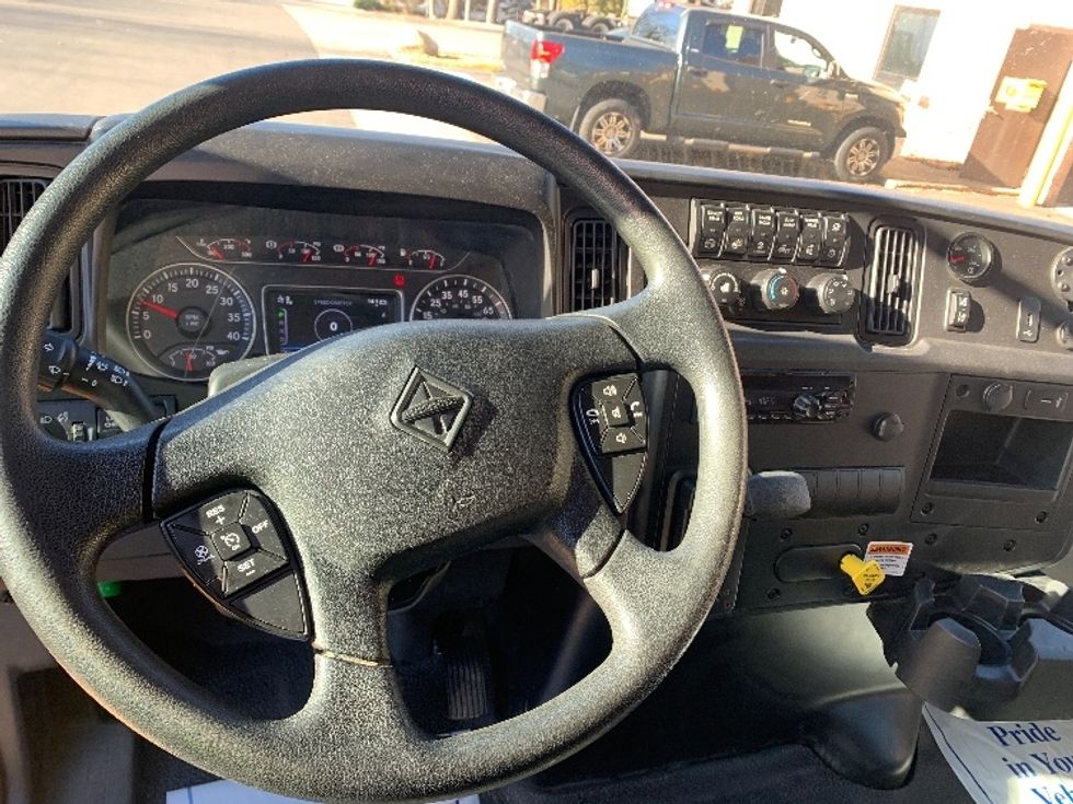 Medium Duty Box Truck-Light and Medium Duty Trucks-International-2021-MV607-Franklin-MA-209,302\n\t\tmiles-$ 35,250 - Image 18