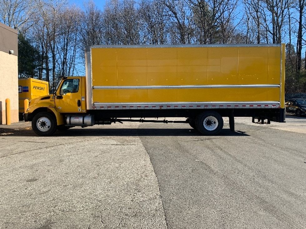 Medium Duty Box Truck-Light and Medium Duty Trucks-International-2021-MV607-Franklin-MA-209,302\n\t\tmiles-$ 35,250 - Image 4