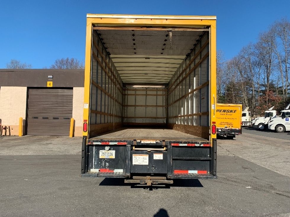 Medium Duty Box Truck-Light and Medium Duty Trucks-International-2021-MV607-Franklin-MA-209,302\n\t\tmiles-$ 35,250 - Image 8