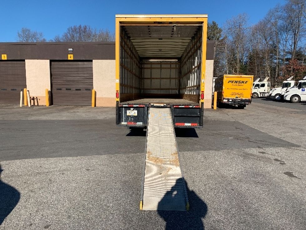 Medium Duty Box Truck-Light and Medium Duty Trucks-International-2021-MV607-Franklin-MA-209,302\n\t\tmiles-$ 35,250 - Image 9