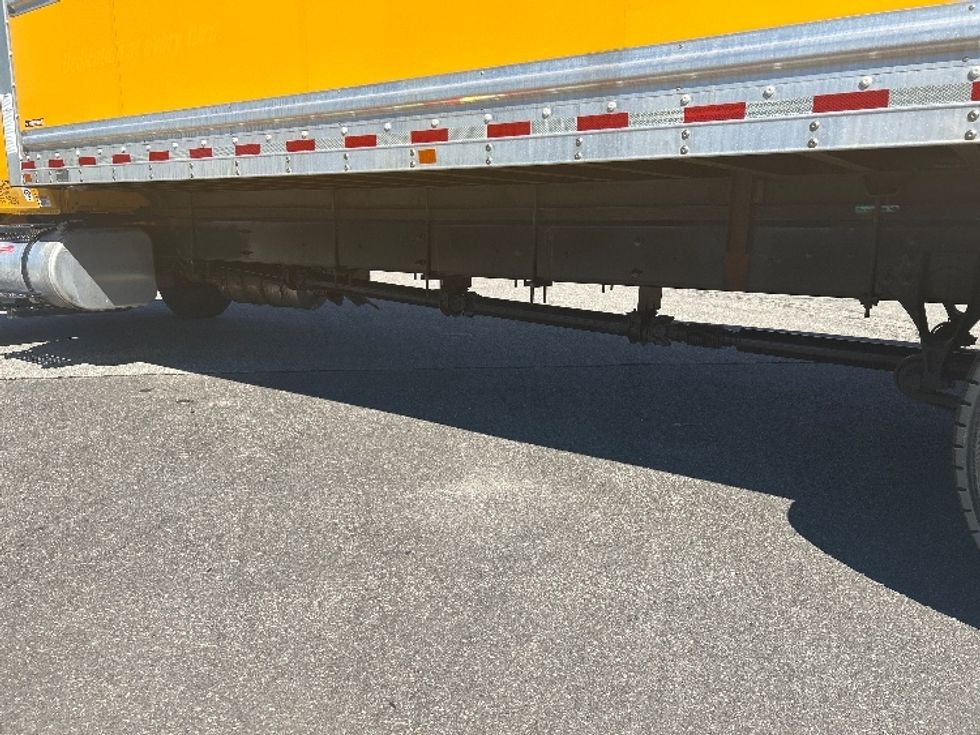 Medium Duty Box Truck-Light and Medium Duty Trucks-International-2021-MV607-Fredonia-NY-185,938\n\t\tmiles-$ 45,250 - Image 5