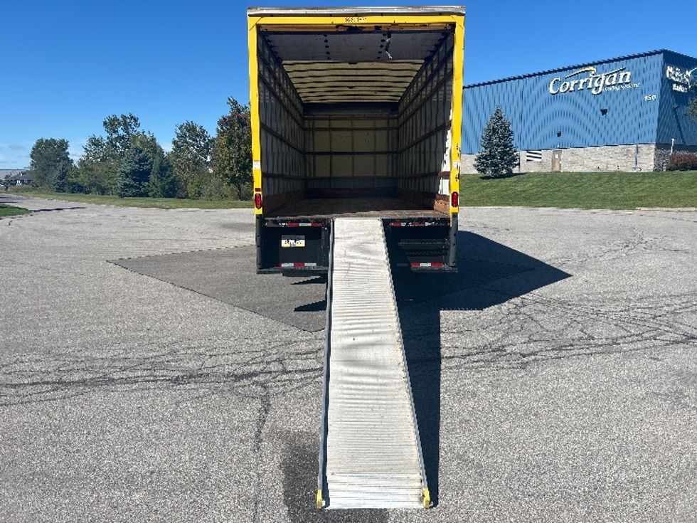 Medium Duty Box Truck-Light and Medium Duty Trucks-International-2021-MV607-Fredonia-NY-185,938\n\t\tmiles-$ 45,250 - Image 9