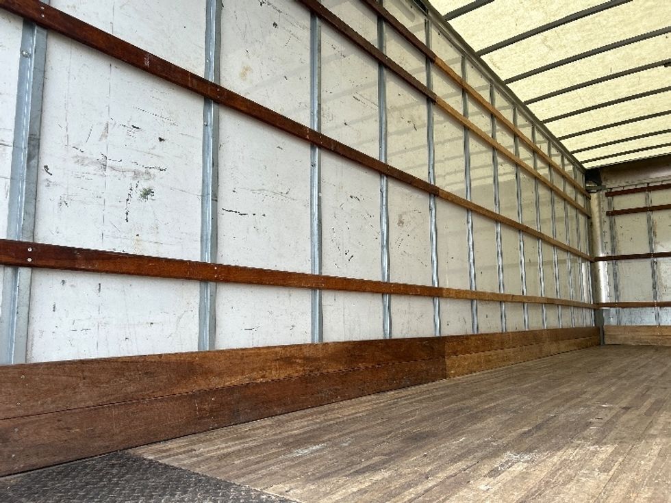 Medium Duty Box Truck-Light and Medium Duty Trucks-International-2021-MV607-Fredonia-NY-246,791\n\t\tmiles-$ 35,000 - Image 11