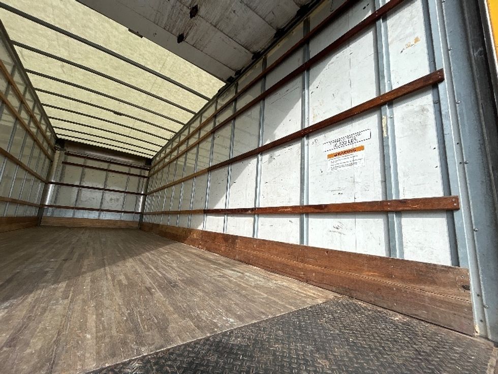 Medium Duty Box Truck-Light and Medium Duty Trucks-International-2021-MV607-Fredonia-NY-246,791\n\t\tmiles-$ 35,000 - Image 12