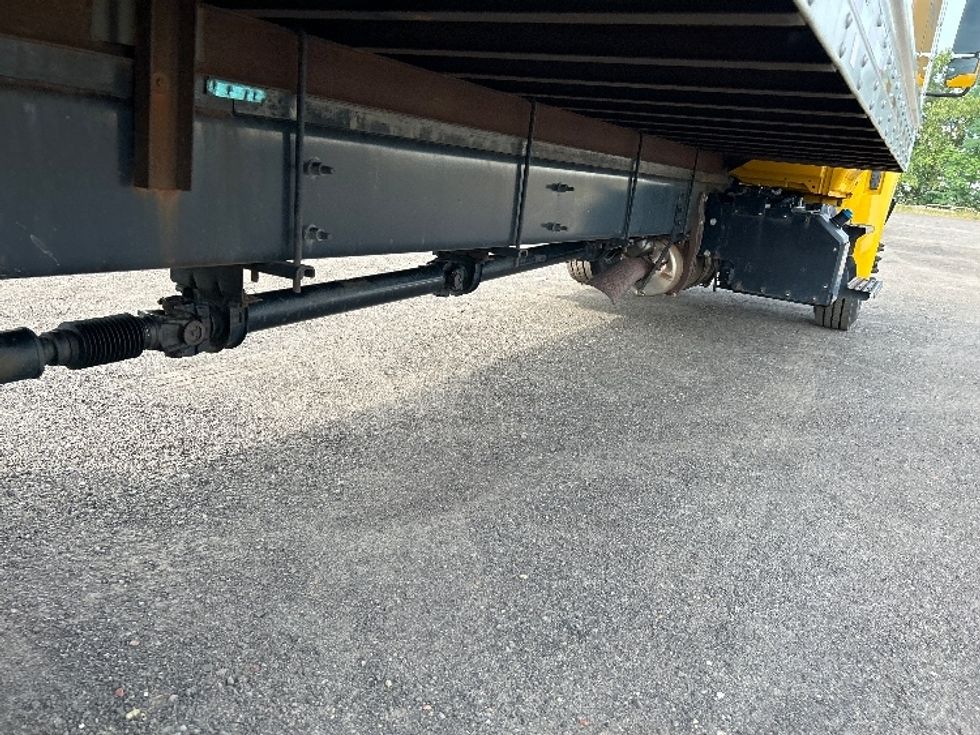 Medium Duty Box Truck-Light and Medium Duty Trucks-International-2021-MV607-Fredonia-NY-246,791\n\t\tmiles-$ 35,000 - Image 14
