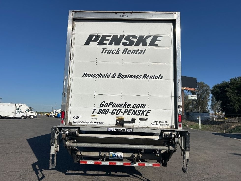Medium Duty Box Truck-Light and Medium Duty Trucks-International-2021-MV607-Fresno-CA-191,297\n\t\tmiles-$ 54,000 - Image 7