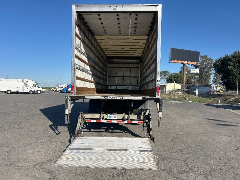 Medium Duty Box Truck-Light and Medium Duty Trucks-International-2021-MV607-Fresno-CA-191,297\n\t\tmiles-$ 54,000 - Image 9