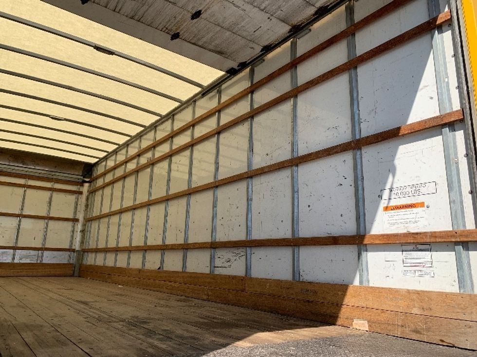 Medium Duty Box Truck-Light and Medium Duty Trucks-International-2021-MV607-Fresno-CA-229,181\n\t\tmiles-$ 38,000 - Image 12