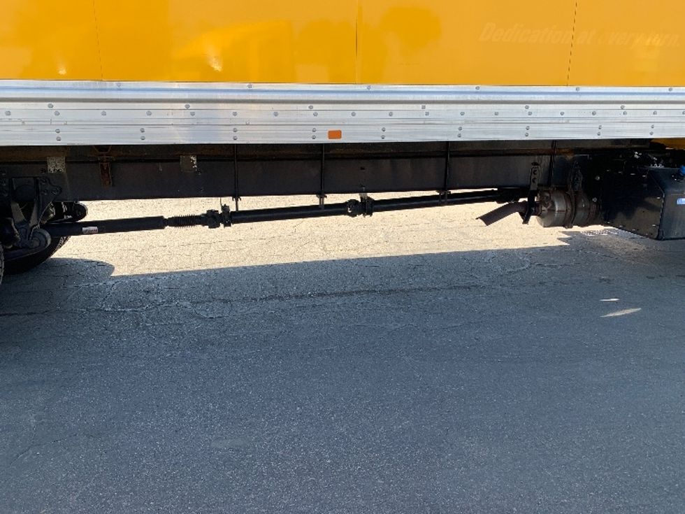 Medium Duty Box Truck-Light and Medium Duty Trucks-International-2021-MV607-Fresno-CA-229,181\n\t\tmiles-$ 38,000 - Image 14