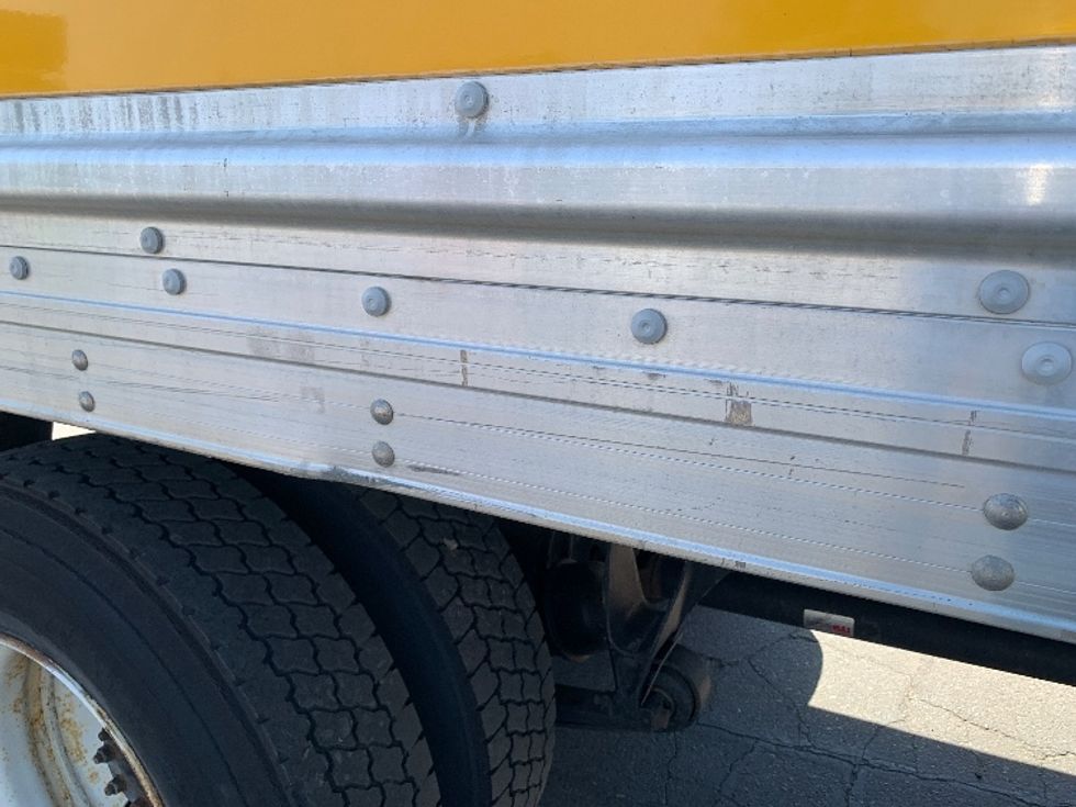 Medium Duty Box Truck-Light and Medium Duty Trucks-International-2021-MV607-Fresno-CA-229,181\n\t\tmiles-$ 38,000 - Image 25
