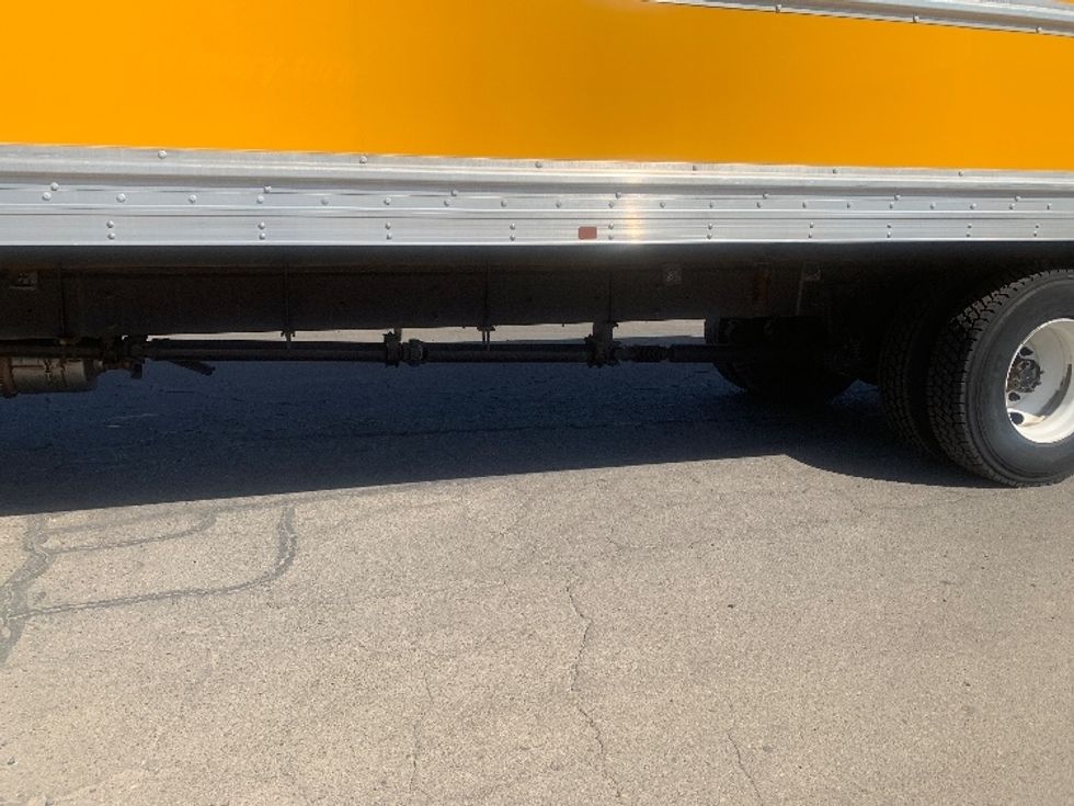 Medium Duty Box Truck-Light and Medium Duty Trucks-International-2021-MV607-Fresno-CA-229,181\n\t\tmiles-$ 38,000 - Image 5