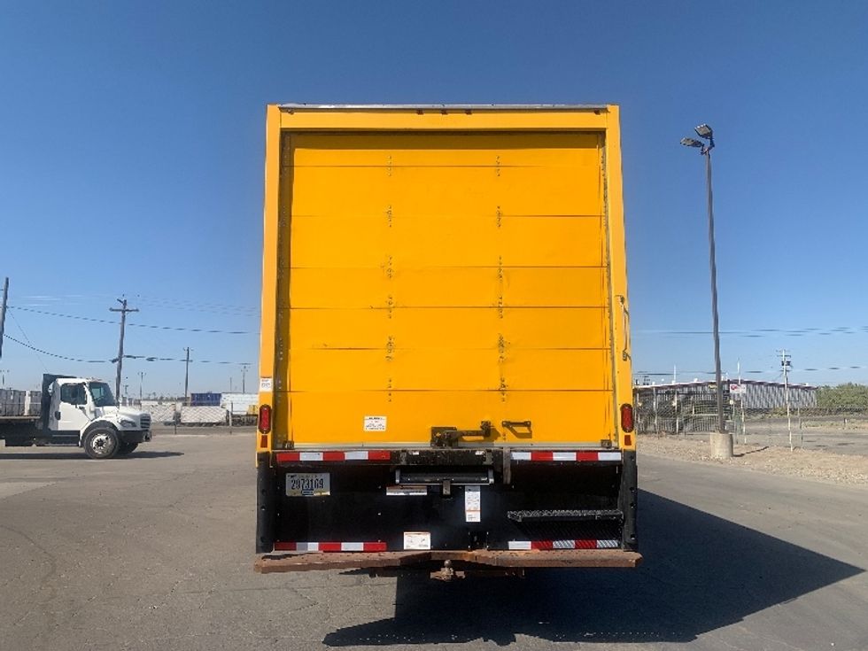 Medium Duty Box Truck-Light and Medium Duty Trucks-International-2021-MV607-Fresno-CA-229,181\n\t\tmiles-$ 38,000 - Image 7