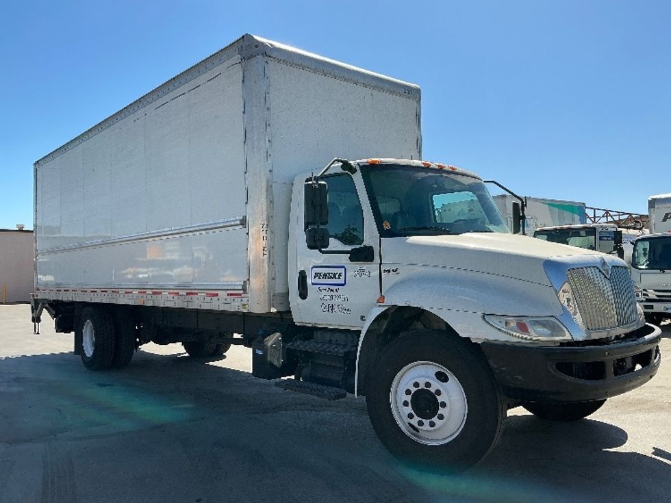 Medium Duty Box Truck-Light and Medium Duty Trucks-International-2021-MV607-Fresno-CA-236,037\n\t\tmiles-$ 44,500 - Image 1
