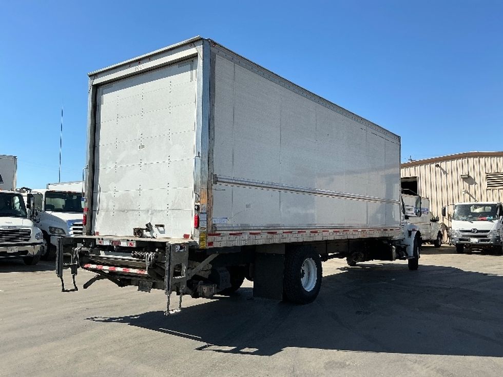 Medium Duty Box Truck-Light and Medium Duty Trucks-International-2021-MV607-Fresno-CA-236,037\n\t\tmiles-$ 44,500 - Image 13
