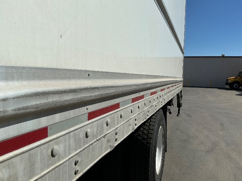 Medium Duty Box Truck-Light and Medium Duty Trucks-International-2021-MV607-Fresno-CA-236,037\n\t\tmiles-$ 44,500 - Image 28