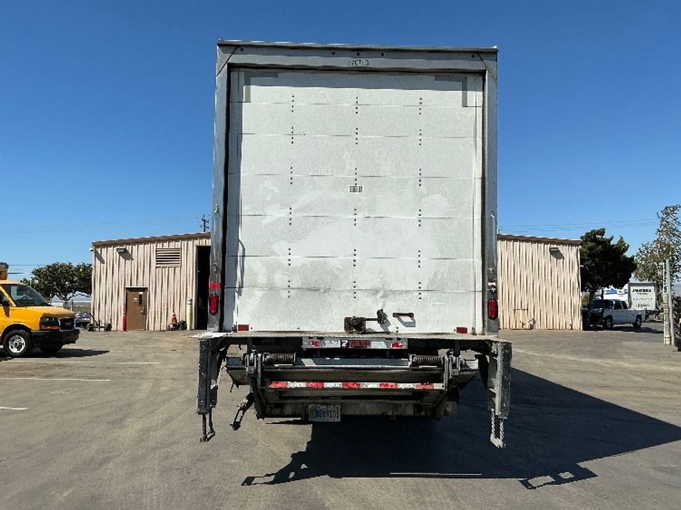 Medium Duty Box Truck-Light and Medium Duty Trucks-International-2021-MV607-Fresno-CA-236,037\n\t\tmiles-$ 44,500 - Image 7