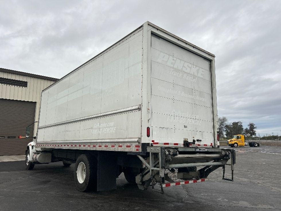 Medium Duty Box Truck-Light and Medium Duty Trucks-International-2021-MV607-Fresno-CA-237,549\n\t\tmiles-$ 51,000 - Image 6