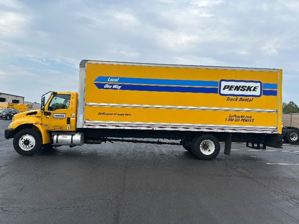 Medium Duty Box Truck-Light and Medium Duty Trucks-International-2021-MV607-Gahanna-OH-246,753\n\t\tmiles-$ 36,750 - Image 4
