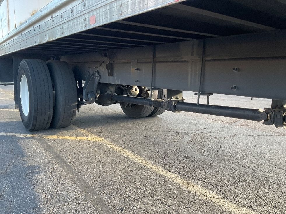 Medium Duty Box Truck-Light and Medium Duty Trucks-International-2021-MV607-Gahanna-OH-250,353\n\t\tmiles-$ 32,250 - Image 14