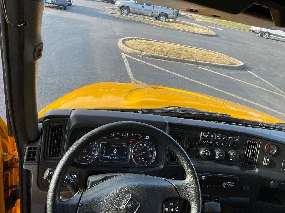 Medium Duty Box Truck-Light and Medium Duty Trucks-International-2021-MV607-Gahanna-OH-250,353\n\t\tmiles-$ 32,250 - Image 18