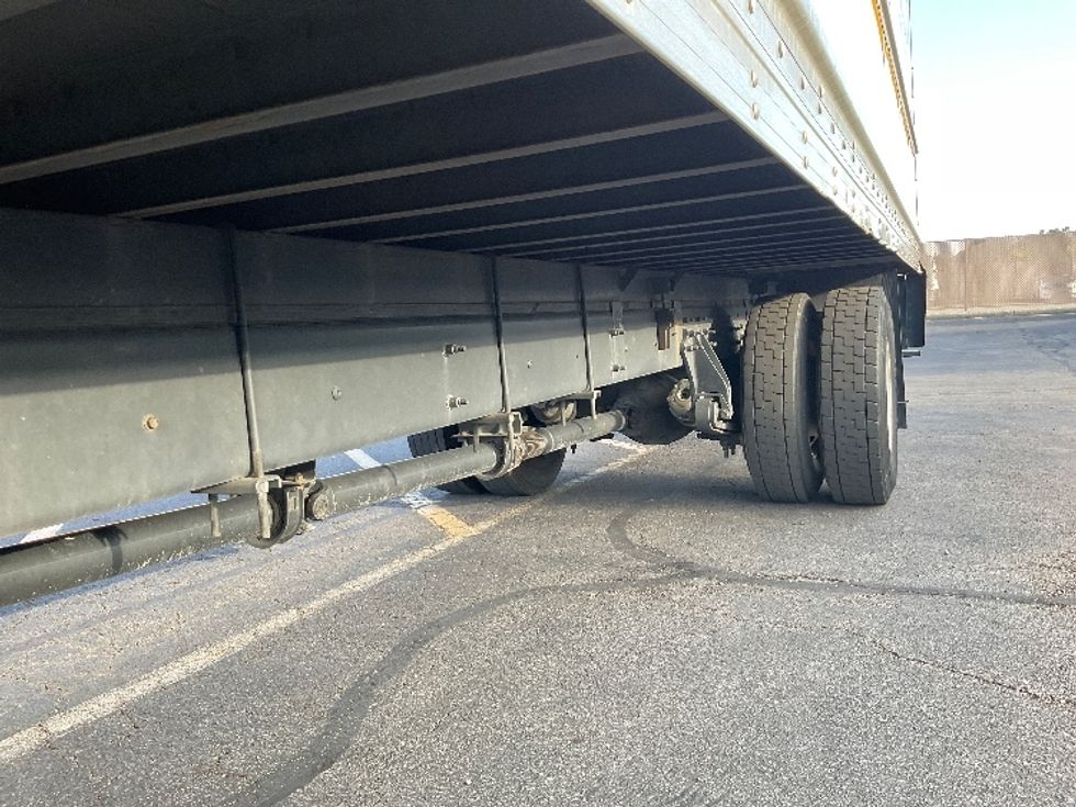 Medium Duty Box Truck-Light and Medium Duty Trucks-International-2021-MV607-Gahanna-OH-250,353\n\t\tmiles-$ 32,250 - Image 5