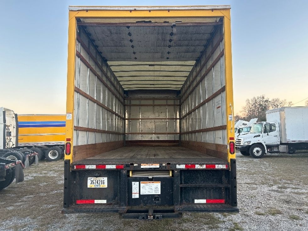 Medium Duty Box Truck-Light and Medium Duty Trucks-International-2021-MV607-Garden City-GA-166,233\n\t\tmiles-$ 38,250 - Image 9