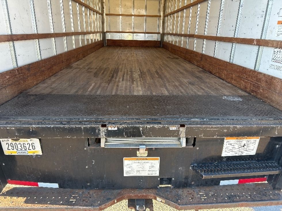 Medium Duty Box Truck-Light and Medium Duty Trucks-International-2021-MV607-Garden City-GA-203,017\n\t\tmiles-$ 43,000 - Image 10