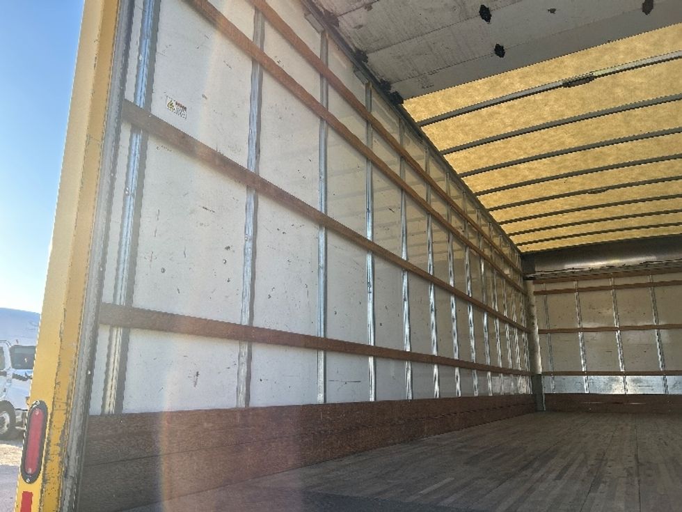 Medium Duty Box Truck-Light and Medium Duty Trucks-International-2021-MV607-Garden City-GA-203,017\n\t\tmiles-$ 43,000 - Image 11