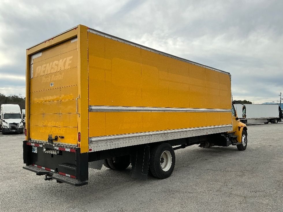 Medium Duty Box Truck-Light and Medium Duty Trucks-International-2021-MV607-Garden City-GA-205,474\n\t\tmiles-$ 42,500 - Image 12