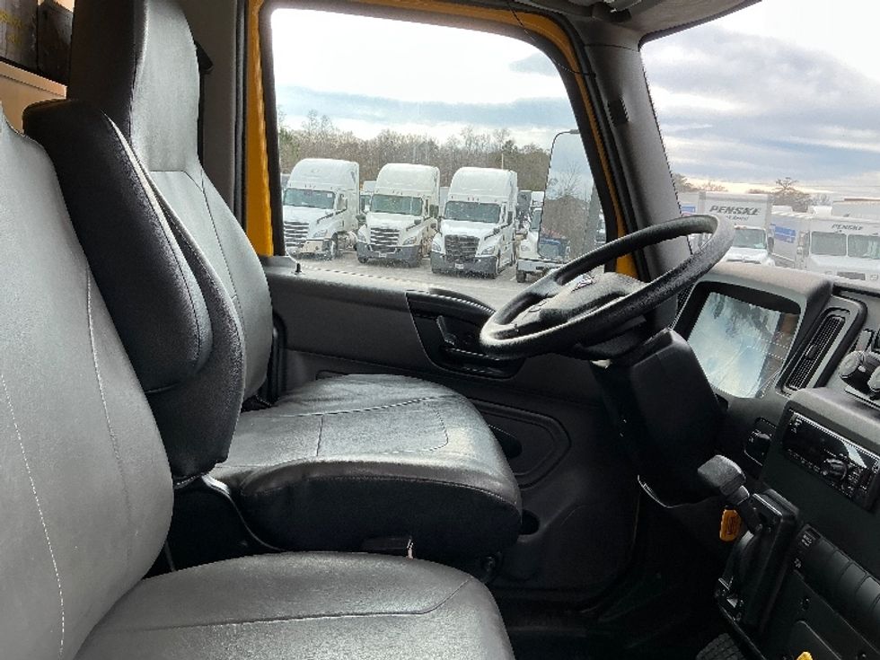 Medium Duty Box Truck-Light and Medium Duty Trucks-International-2021-MV607-Garden City-GA-205,474\n\t\tmiles-$ 42,500 - Image 21