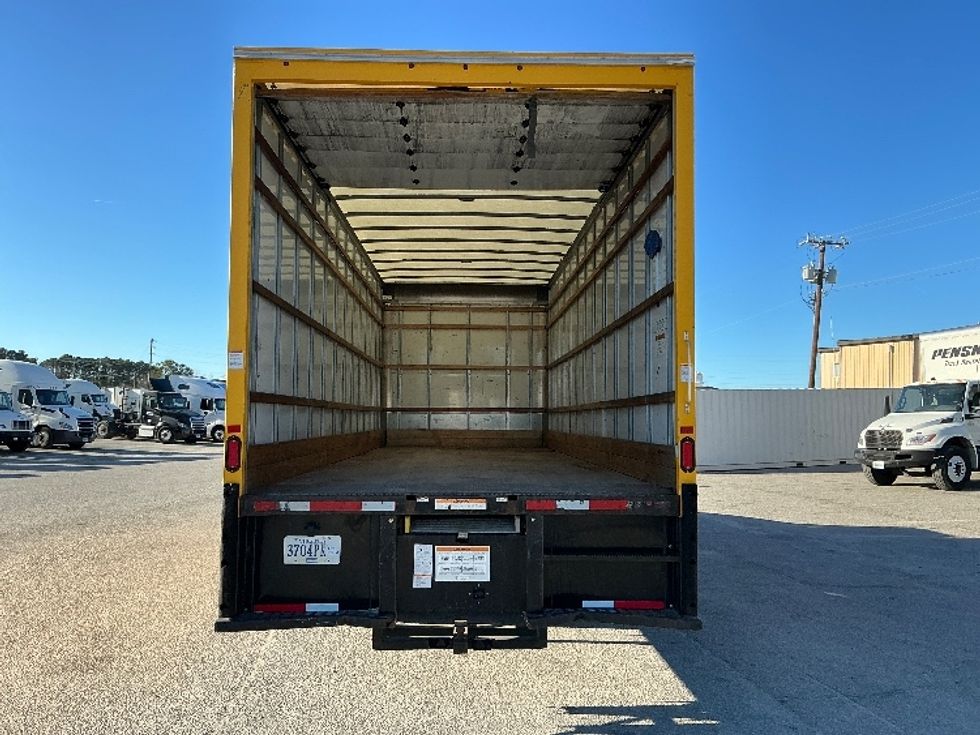 Medium Duty Box Truck-Light and Medium Duty Trucks-International-2021-MV607-Garden City-GA-210,746\n\t\tmiles-$ 41,750 - Image 7