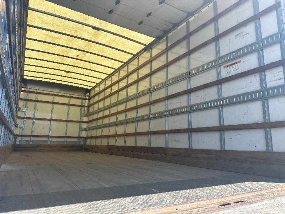 Medium Duty Box Truck-Light and Medium Duty Trucks-International-2021-MV607-Garden City-GA-214,168\n\t\tmiles-$ 49,000 - Image 12