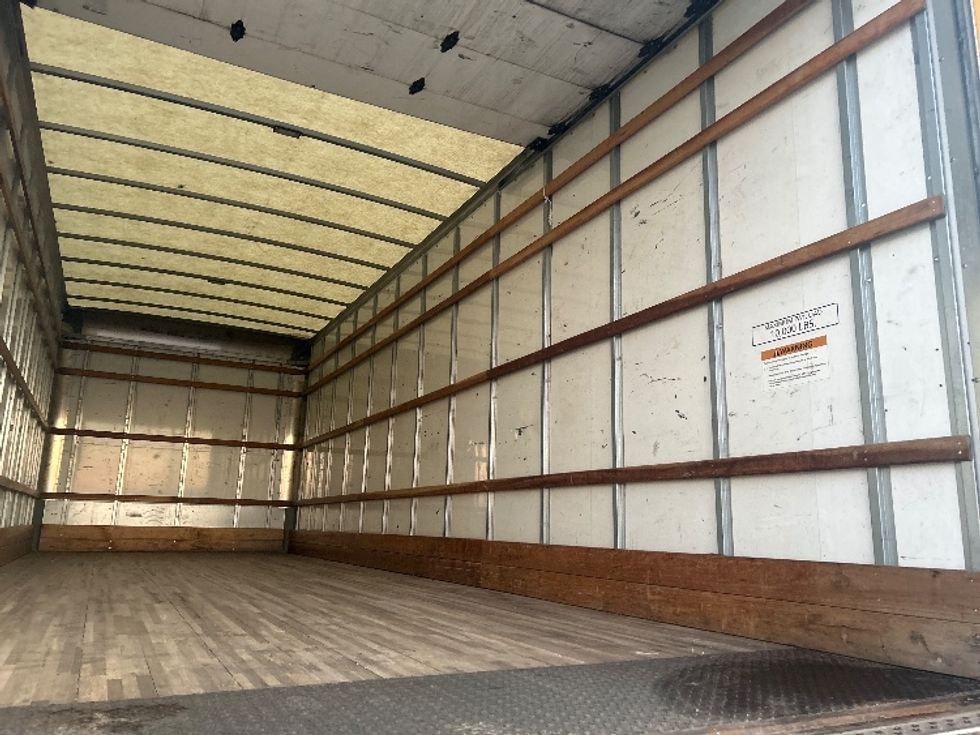 Medium Duty Box Truck-Light and Medium Duty Trucks-International-2021-MV607-Garden City-GA-220,979\n\t\tmiles-$ 40,250 - Image 11