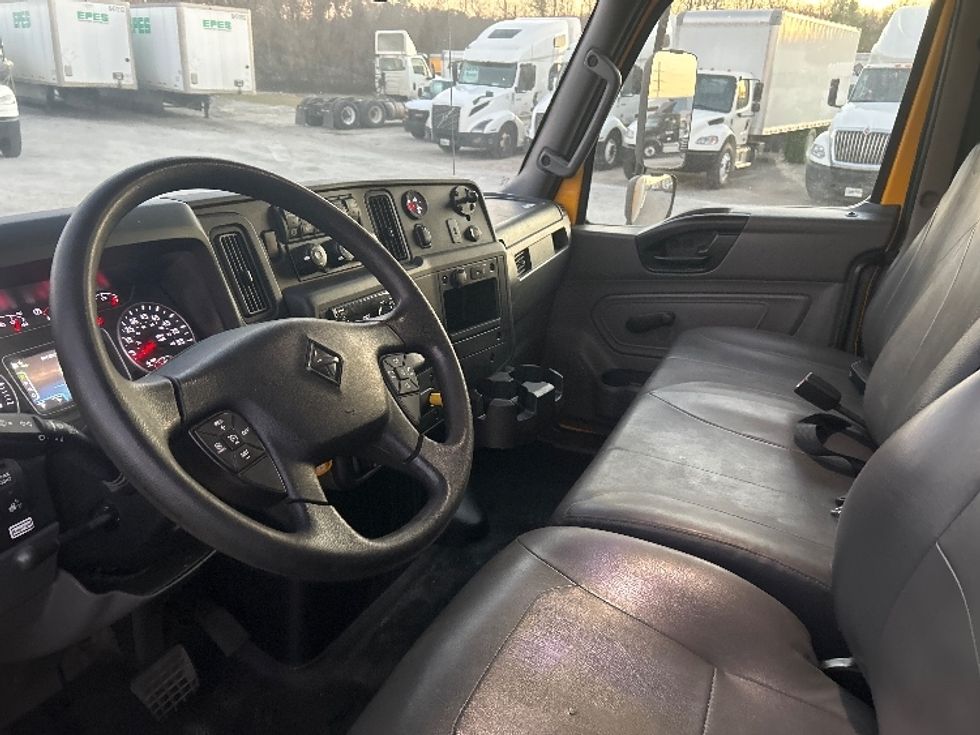 Medium Duty Box Truck-Light and Medium Duty Trucks-International-2021-MV607-Garden City-GA-220,979\n\t\tmiles-$ 40,250 - Image 16