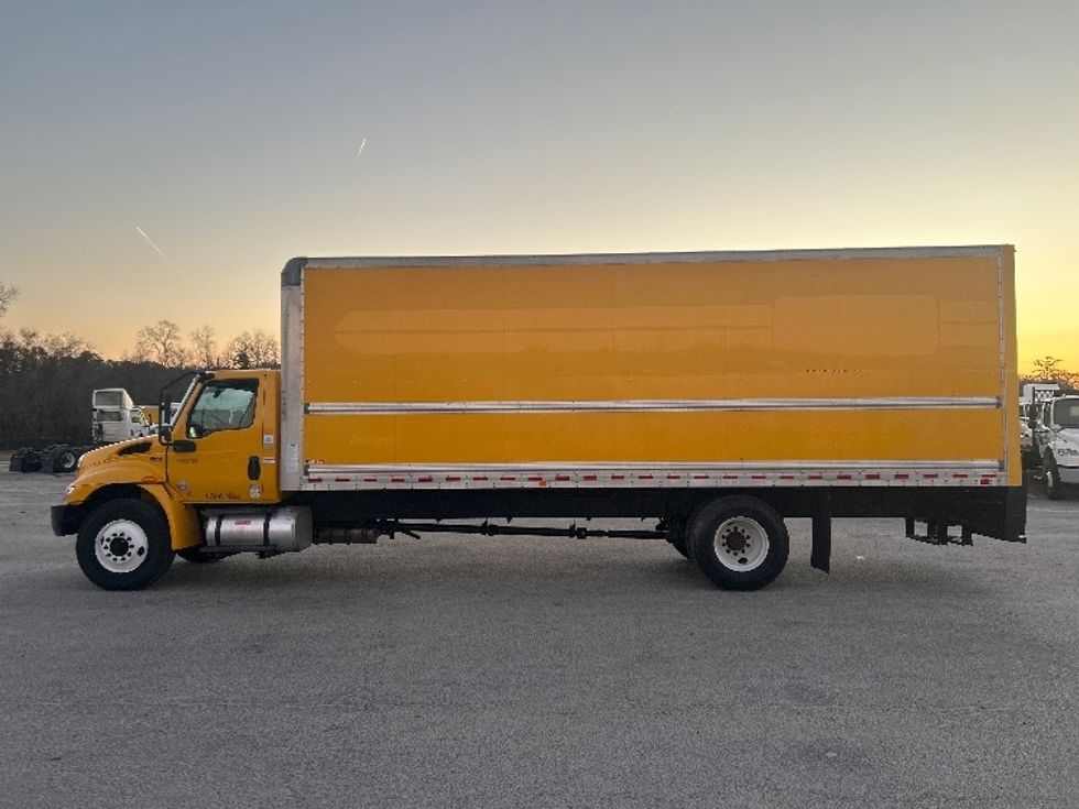 Medium Duty Box Truck-Light and Medium Duty Trucks-International-2021-MV607-Garden City-GA-220,979\n\t\tmiles-$ 40,250 - Image 4