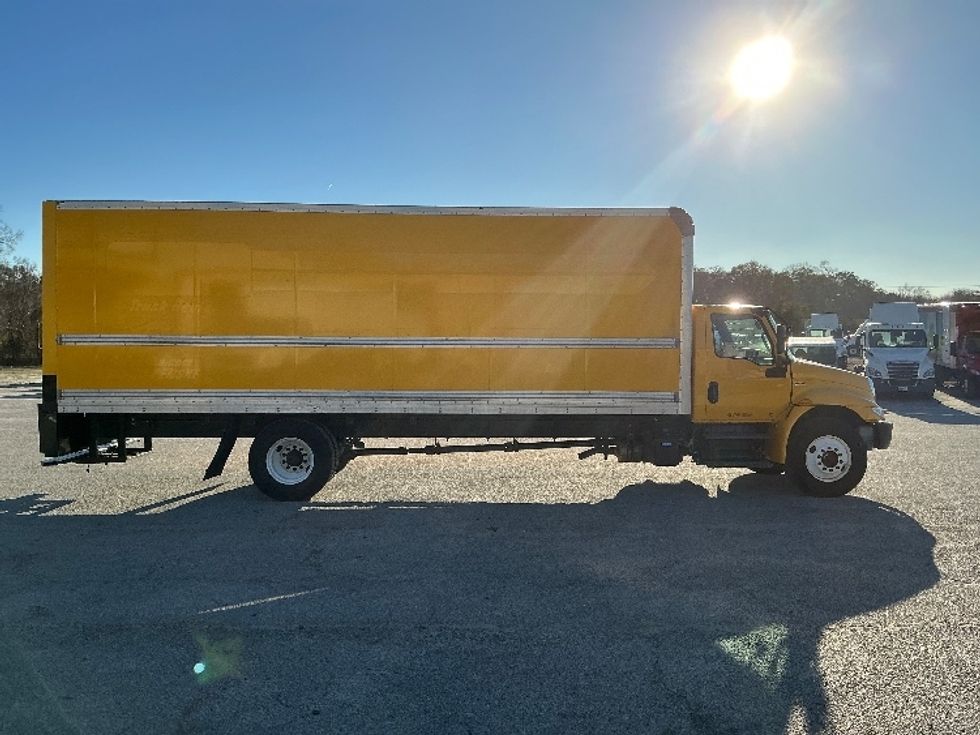 Medium Duty Box Truck-Light and Medium Duty Trucks-International-2021-MV607-Garden City-GA-246,890\n\t\tmiles-$ 34,500 - Image 14