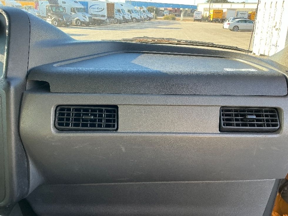 Medium Duty Box Truck-Light and Medium Duty Trucks-International-2021-MV607-Garden City-GA-246,890\n\t\tmiles-$ 34,500 - Image 20