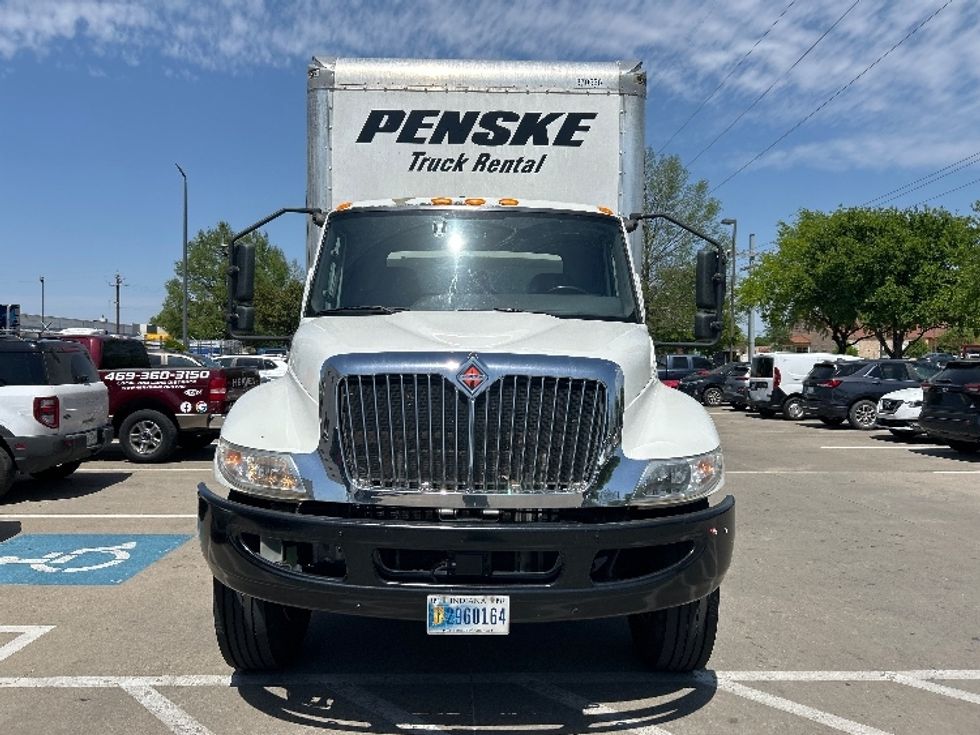 Medium Duty Box Truck-Light and Medium Duty Trucks-International-2021-MV607-Garland-TX-124,812\n\t\tmiles-$ 70,250 - Image 2