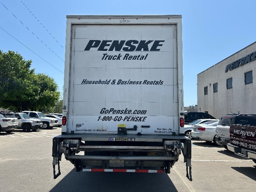 Medium Duty Box Truck-Light and Medium Duty Trucks-International-2021-MV607-Garland-TX-124,812\n\t\tmiles-$ 70,250 - Image 7