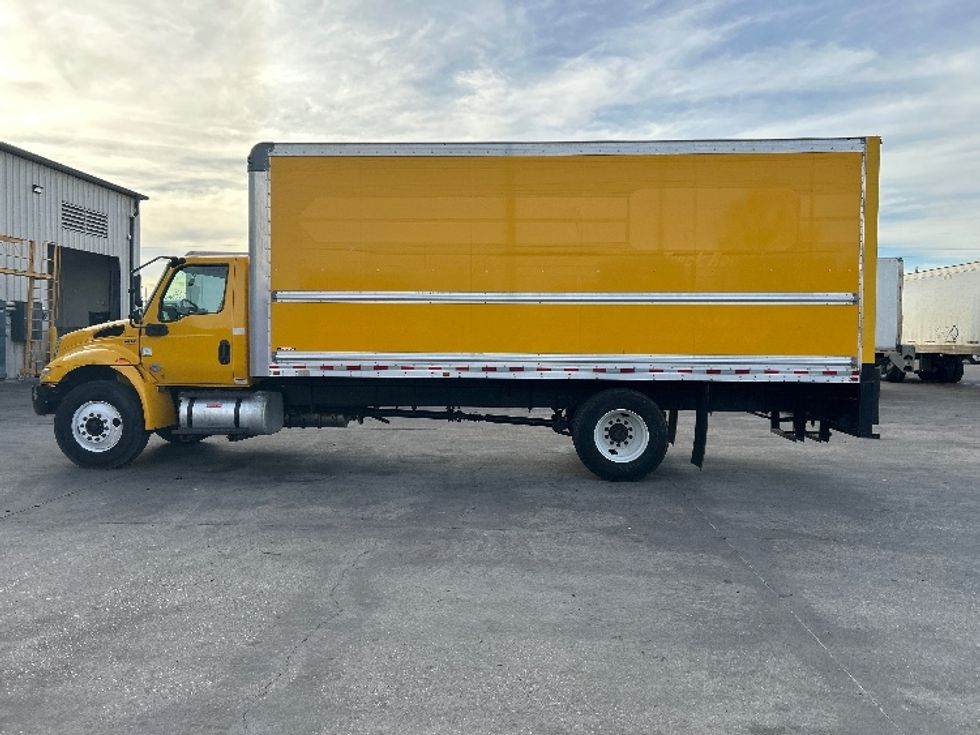 Medium Duty Box Truck-Light and Medium Duty Trucks-International-2021-MV607-Garland-TX-166,898\n\t\tmiles-$ 40,750 - Image 4